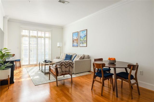 1055 Piedmont NE Avenue 211, Atlanta, GA 30309