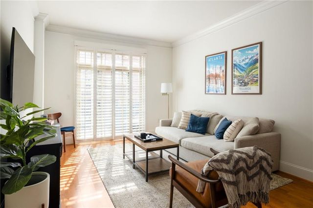 1055 Piedmont NE Avenue 211, Atlanta, GA 30309