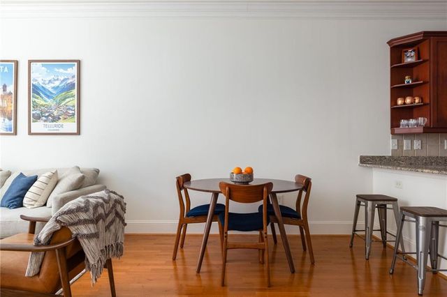 1055 Piedmont NE Avenue 211, Atlanta, GA 30309