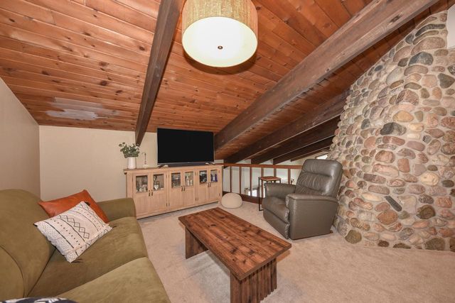 4380 County Road Y, Saukville, WI 53080