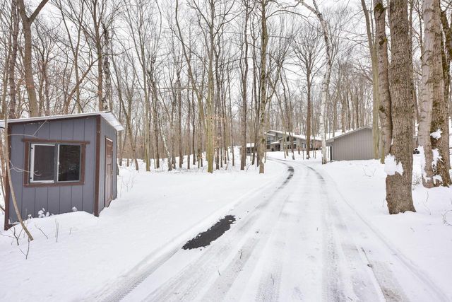 4380 County Road Y, Saukville, WI 53080