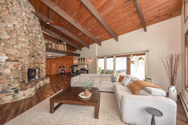 4380 County Road Y, Saukville, WI 53080