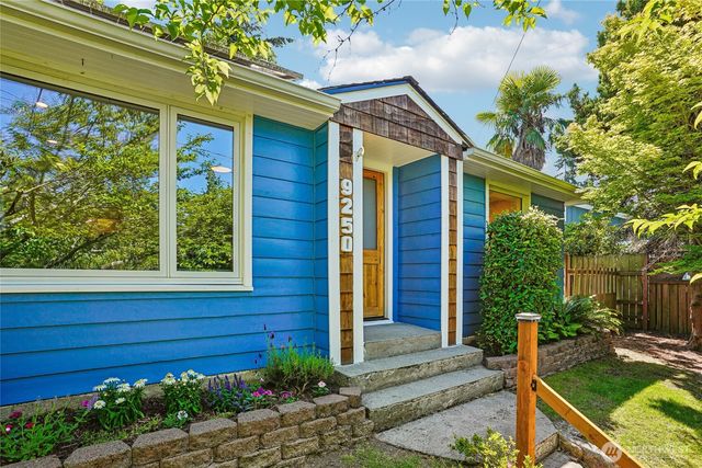 9250 14th Avenue SW, Seattle, WA 98106