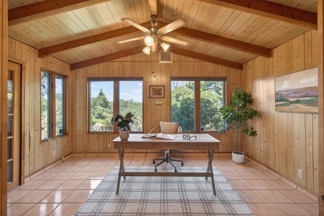 8133 E Peerless Ave, Orangevale, CA 95662