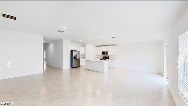 836 Durden PKWY, Cape Coral, FL 33909