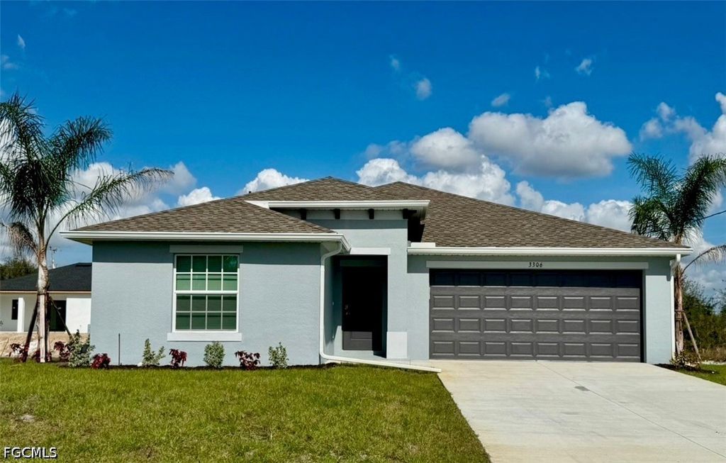 836 Durden PKWY, Cape Coral, FL 33909