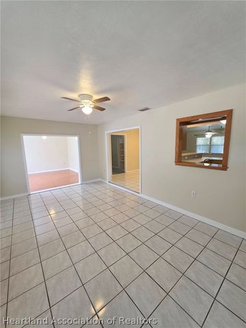 2015 Covington Road, Sebring, FL 33870