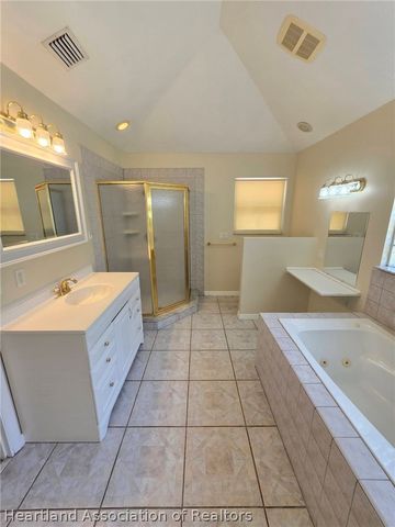 2015 Covington Road, Sebring, FL 33870