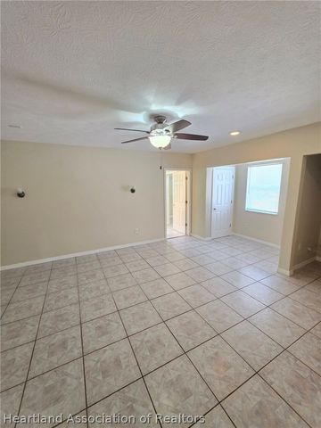 2015 Covington Road, Sebring, FL 33870