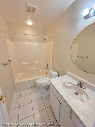 2015 Covington Road, Sebring, FL 33870