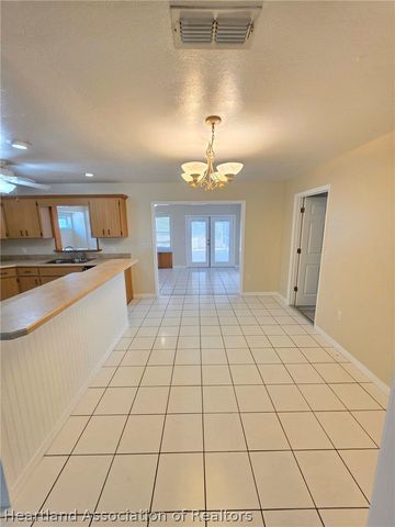 2015 Covington Road, Sebring, FL 33870