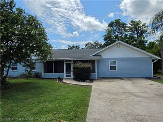2015 Covington Road, Sebring, FL 33870