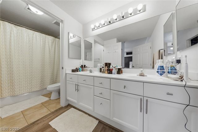 10553 Pine Glen Avenue 104, Las Vegas, NV 89144