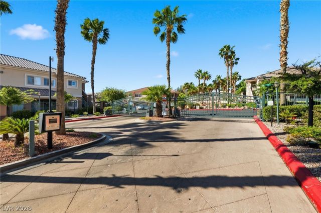 10553 Pine Glen Avenue 104, Las Vegas, NV 89144