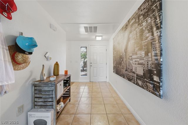 10553 Pine Glen Avenue 104, Las Vegas, NV 89144
