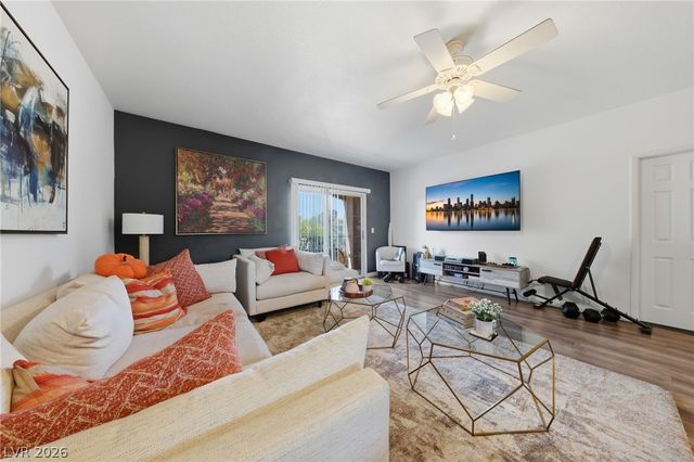 10553 Pine Glen Avenue 104, Las Vegas, NV 89144