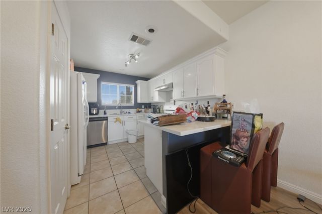 10553 Pine Glen Avenue 104, Las Vegas, NV 89144