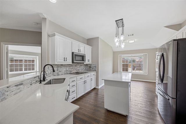 6809 Locksley Circle, Plano, TX 75023