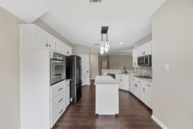 6809 Locksley Circle, Plano, TX 75023