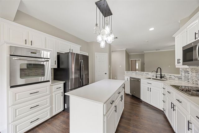 6809 Locksley Circle, Plano, TX 75023