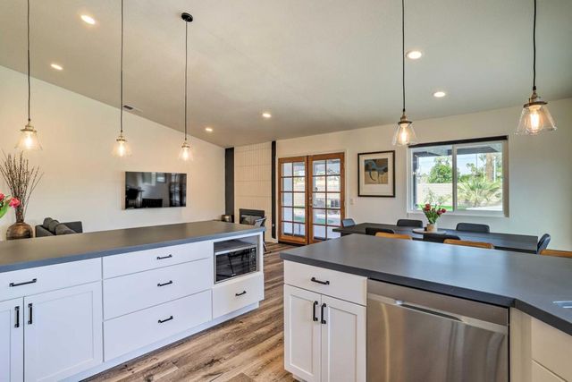 44065 Dalea Court, La Quinta, CA 92253