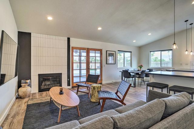 44065 Dalea Court, La Quinta, CA 92253
