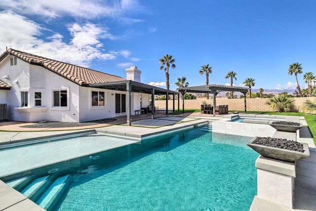44065 Dalea Court, La Quinta, CA 92253
