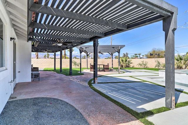 44065 Dalea Court, La Quinta, CA 92253
