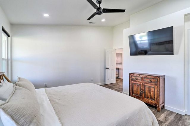 44065 Dalea Court, La Quinta, CA 92253