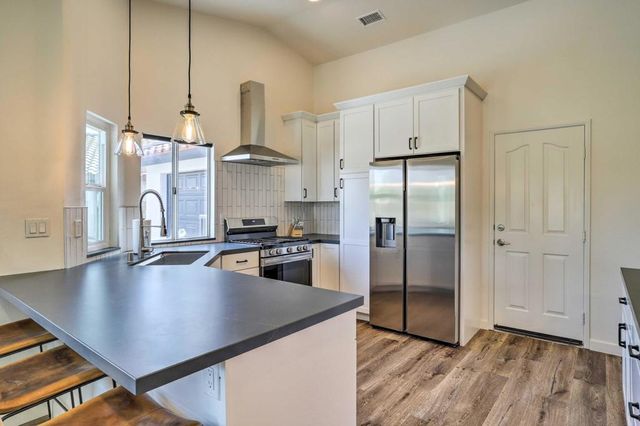 44065 Dalea Court, La Quinta, CA 92253