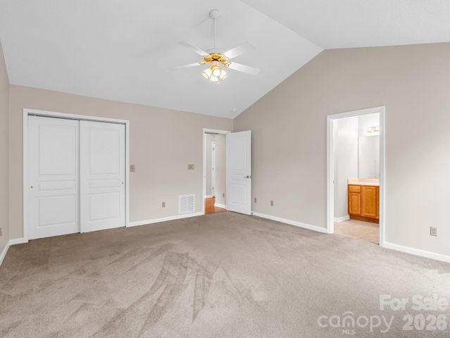 51 Barn Owl Way, Hendersonville, NC 28792
