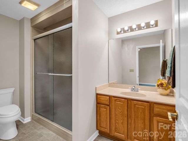 51 Barn Owl Way, Hendersonville, NC 28792