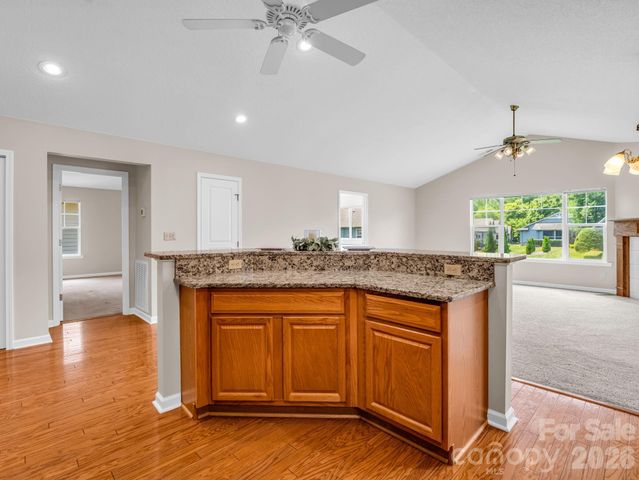 51 Barn Owl Way, Hendersonville, NC 28792