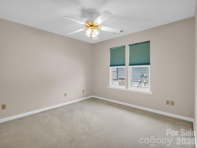 51 Barn Owl Way, Hendersonville, NC 28792