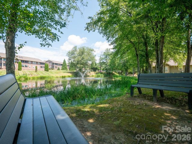 51 Barn Owl Way, Hendersonville, NC 28792