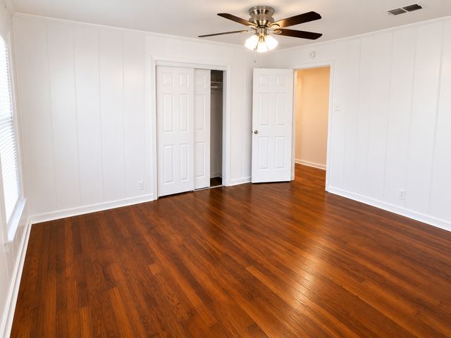 425 AUSTIN Street, Sherman, TX 75090