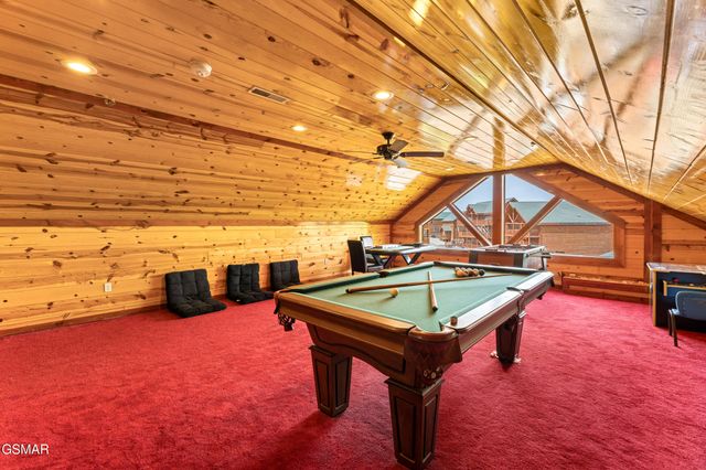 1232 Bird Nest Way, Sevierville, TN 37876