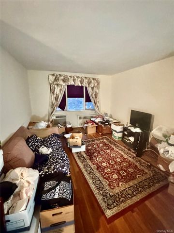 2 Sadore Lane 6N, Yonkers, NY 10710