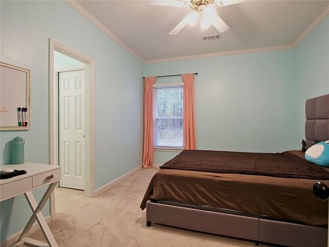 1305 Fontainebleau NE Court, Lawrenceville, GA 30043