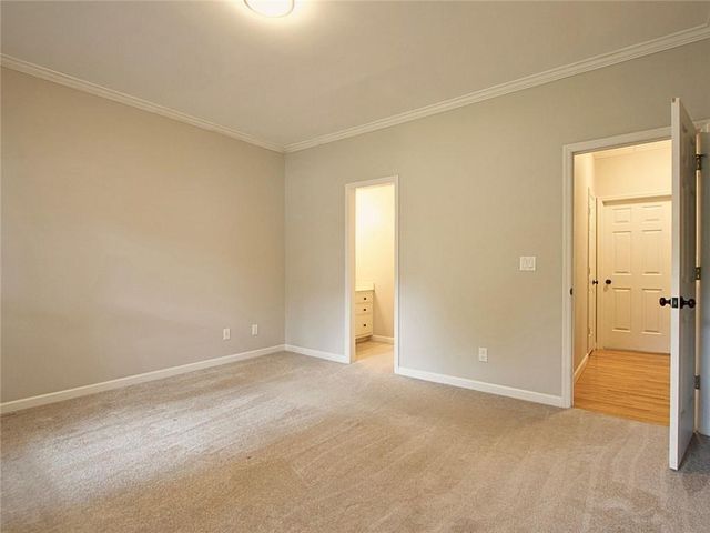 1305 Fontainebleau NE Court, Lawrenceville, GA 30043