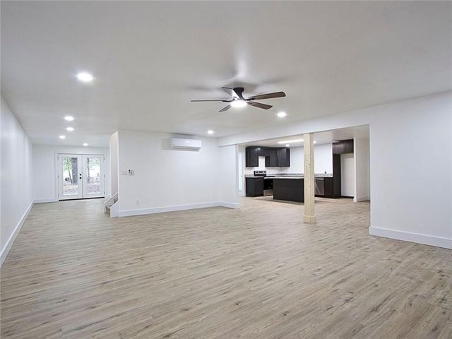 1305 Fontainebleau NE Court, Lawrenceville, GA 30043