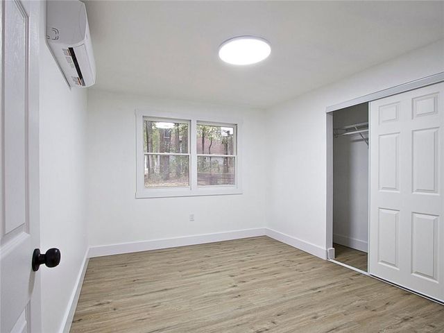 1305 Fontainebleau NE Court, Lawrenceville, GA 30043