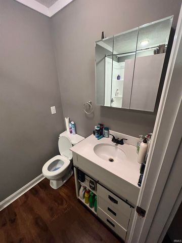 1702 1704 24th Streets, Bedford, IN 47421