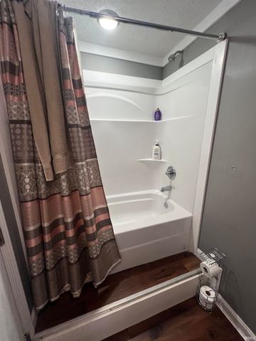 1702 1704 24th Streets, Bedford, IN 47421
