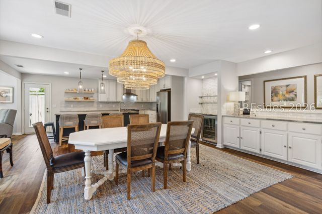 1 Crepe Myrtle Ct, Hilton Head Island, SC 29926