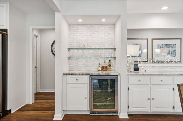 1 Crepe Myrtle Ct, Hilton Head Island, SC 29926