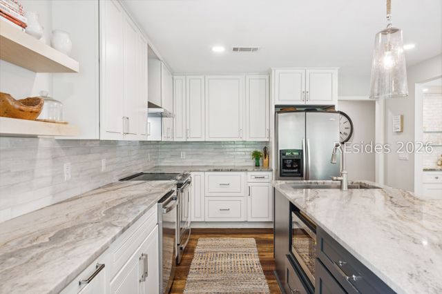 1 Crepe Myrtle Ct, Hilton Head Island, SC 29926