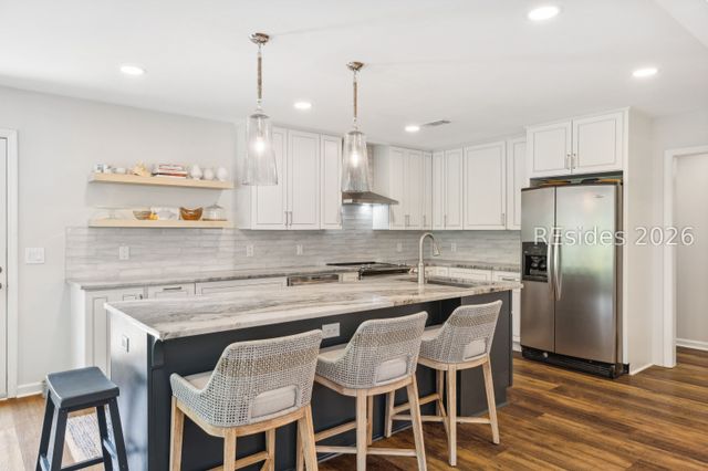 1 Crepe Myrtle Ct, Hilton Head Island, SC 29926