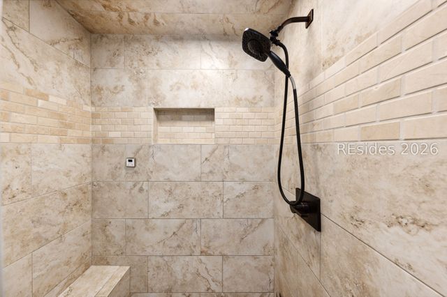 1 Crepe Myrtle Ct, Hilton Head Island, SC 29926