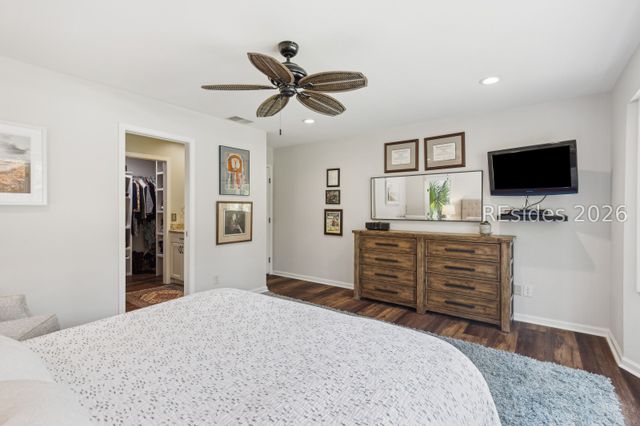 1 Crepe Myrtle Ct, Hilton Head Island, SC 29926